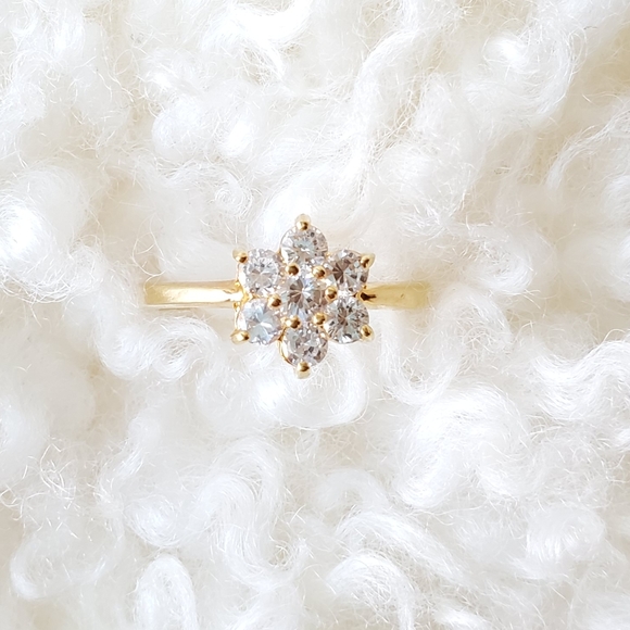 Jewelry - Vintage ring size 10